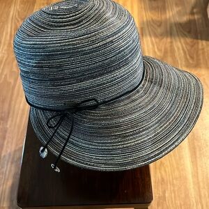 Scala front brim ladies hat